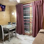 Vienna House Apartamento
