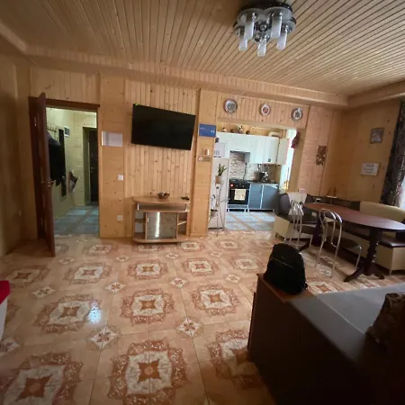 דירה Vienna House ירמכה